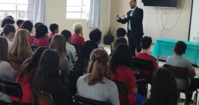 Adolescentes de Mafra recebem palestra sobre “Medidas Socioeducativas”